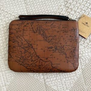 Patricia Nash Cassini Signature Map Print Brown Leather Wristlet Clutch Rust